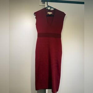 Chic Wine V-Neck Midi Dress